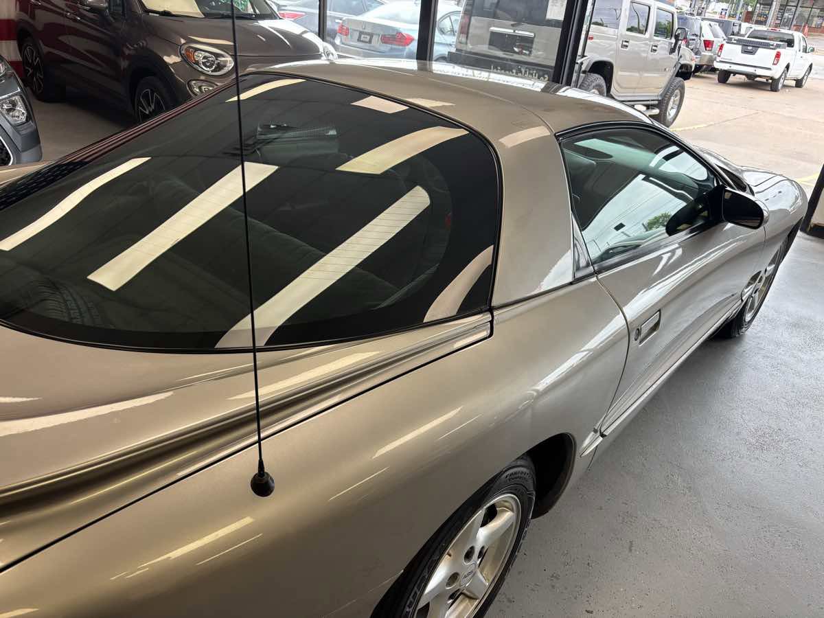 Used 2000 Pontiac Firebird Coupe image 6