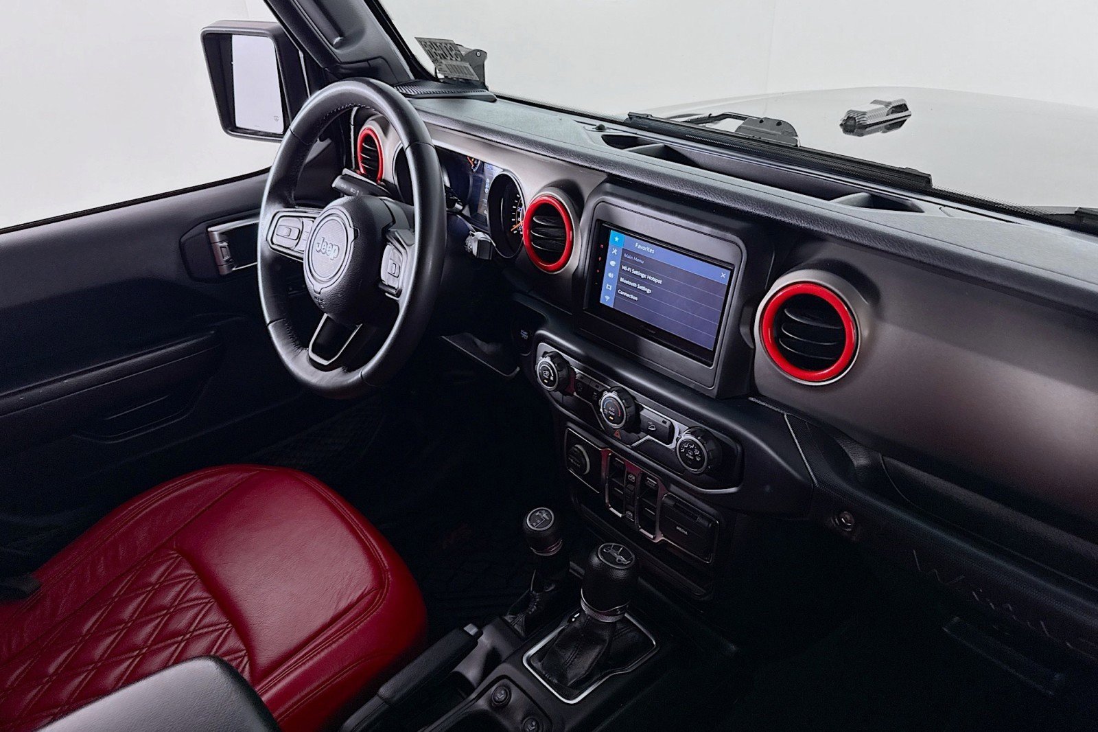 Used 2019 Jeep Wrangler Unlimited Sport S AWD/4WD image 17