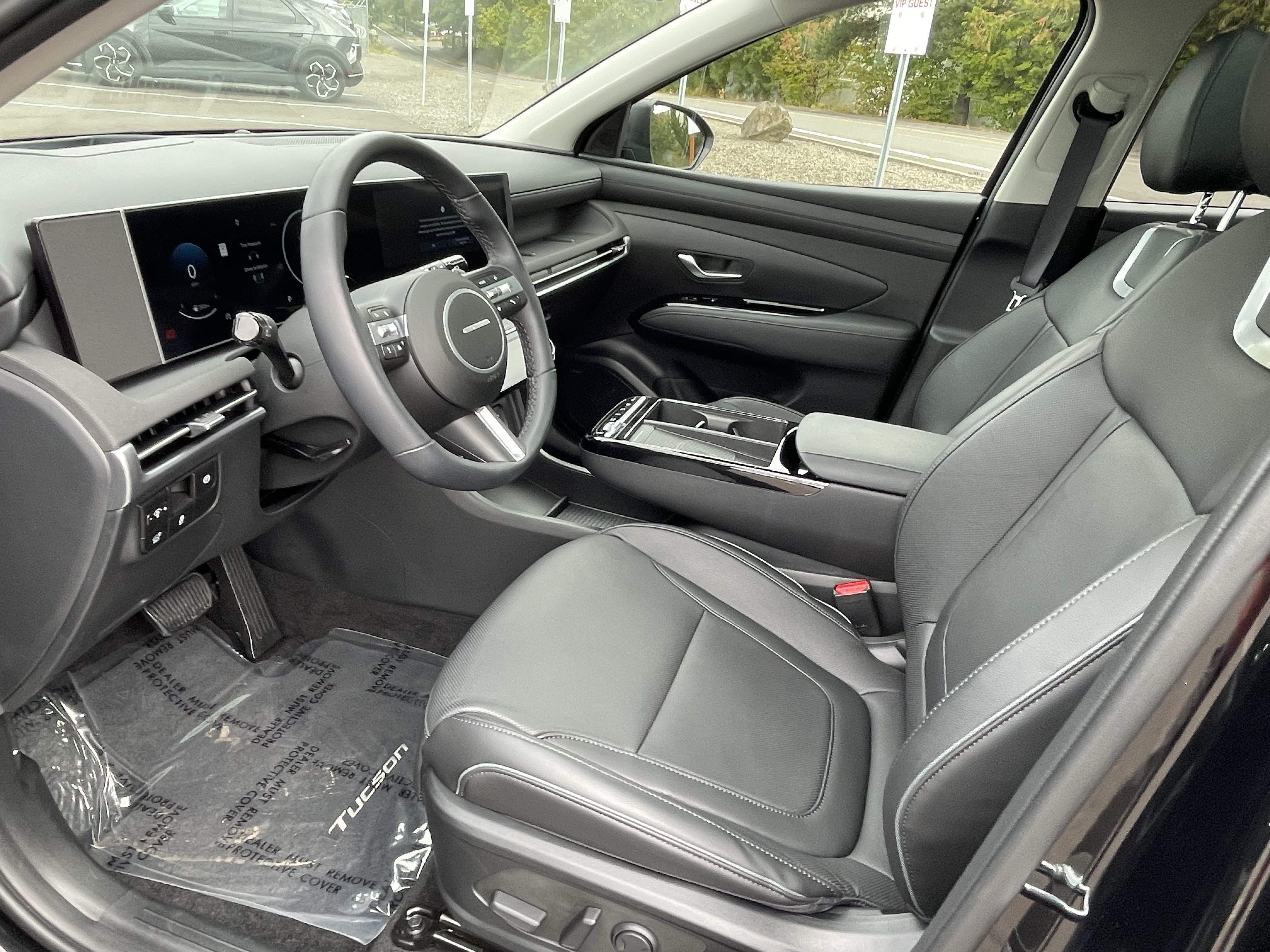 Certified 2026 Hyundai Tucson Limited AWD/4WD image 10