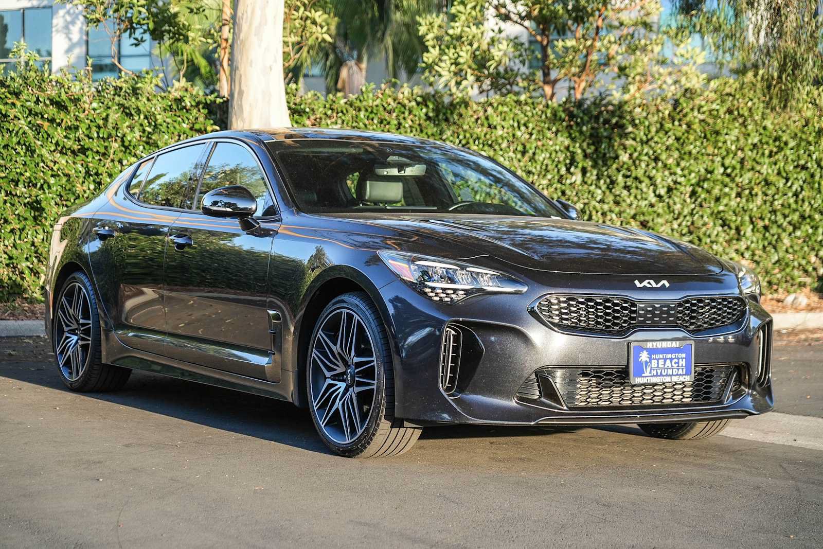Used 2022 Kia Stinger GT1 AWD/4WD image 5