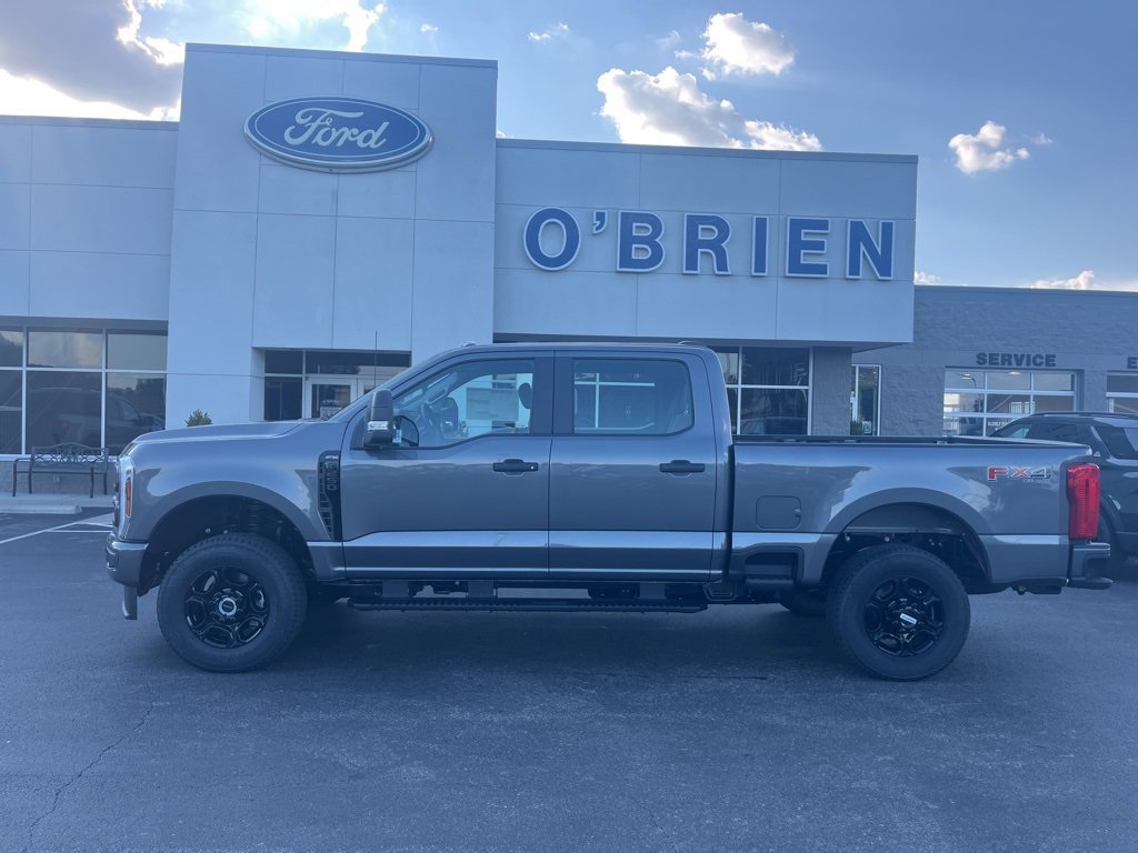 New 2026 Ford F250 XL image 2