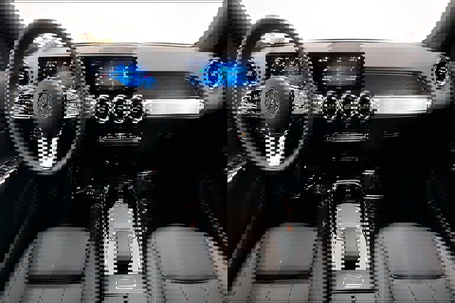 Certified 2022 Mercedes-Benz GLB 250 image 13