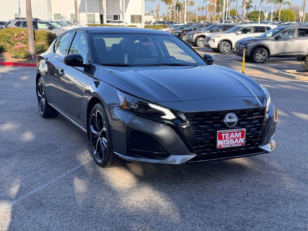 New 2026 Nissan Altima 2.5 SR FWD image 2