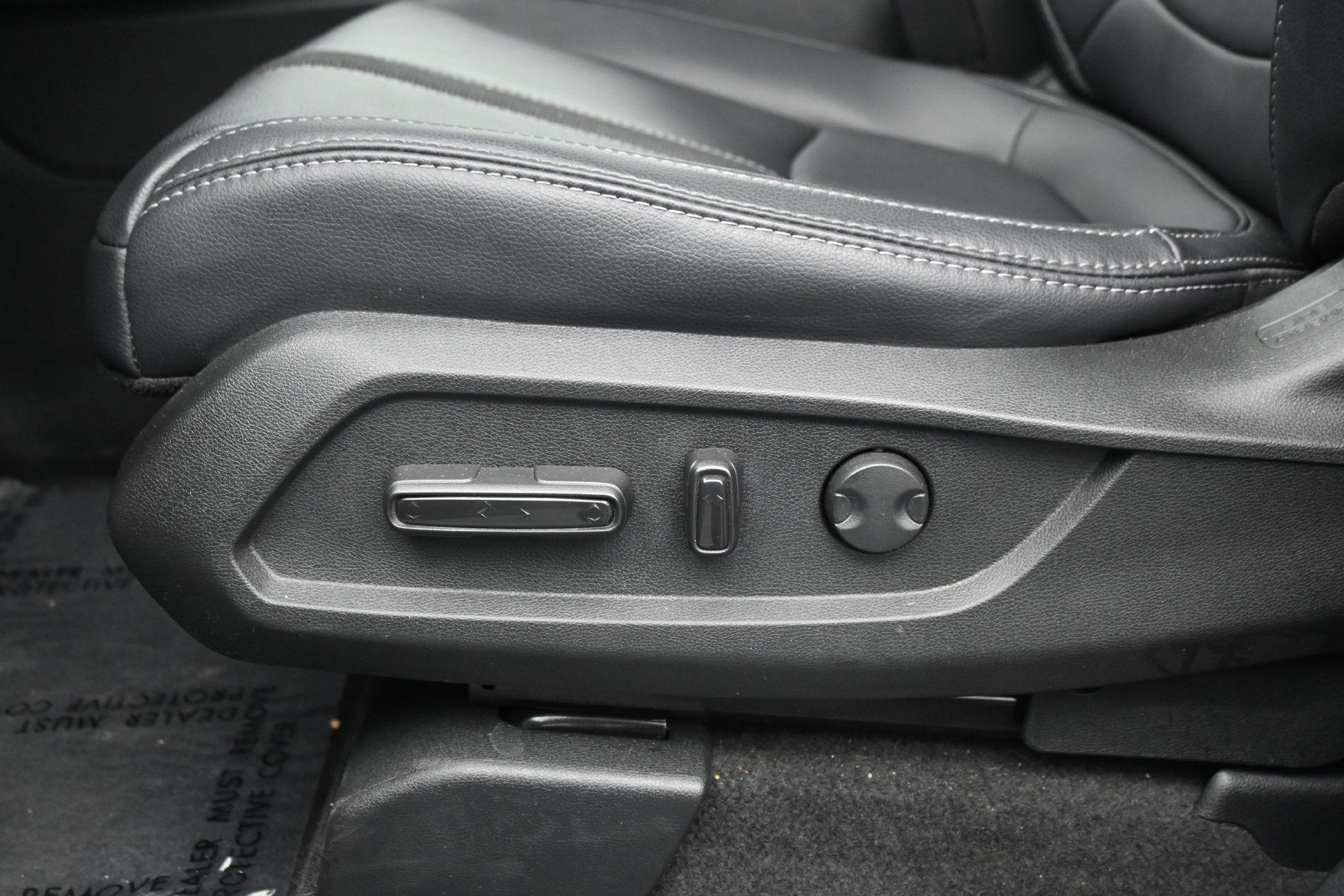 Used 2024 Honda Pilot Touring image 32