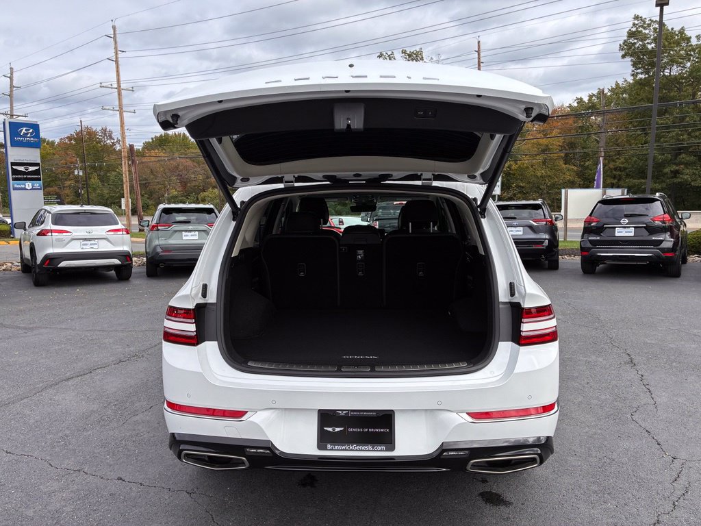 Used 2024 Genesis GV80 2.5T w/ Advanced Package AWD/4WD image 11