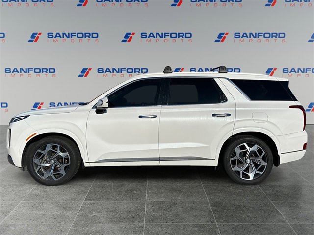 Used 2022 Hyundai Palisade Calligraphy image 2