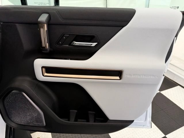 Used 2024 GMC Hummer EV 2X AWD/4WD image 21