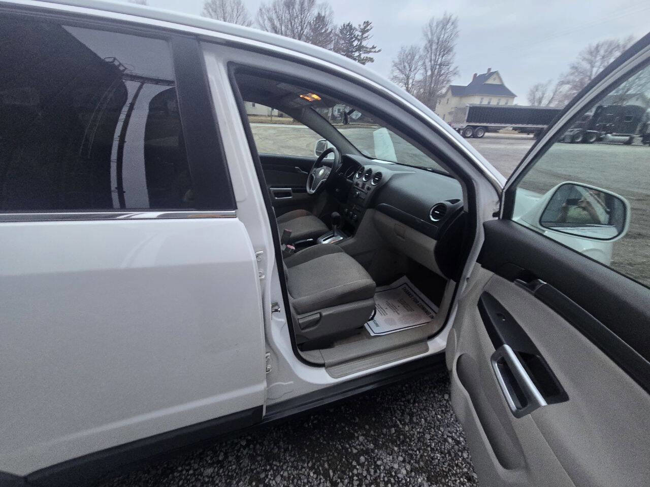 Used 2010 Saturn Vue XE image 9