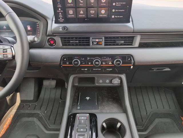 Used 2026 Honda Pilot TrailSport image 23