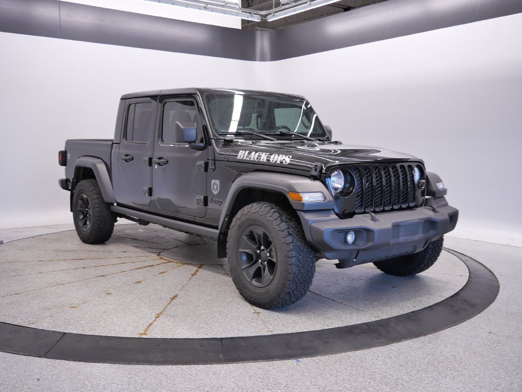 Used 2020 Jeep Gladiator Sport w/ Quick Order Package 24S AWD/4WD image 3