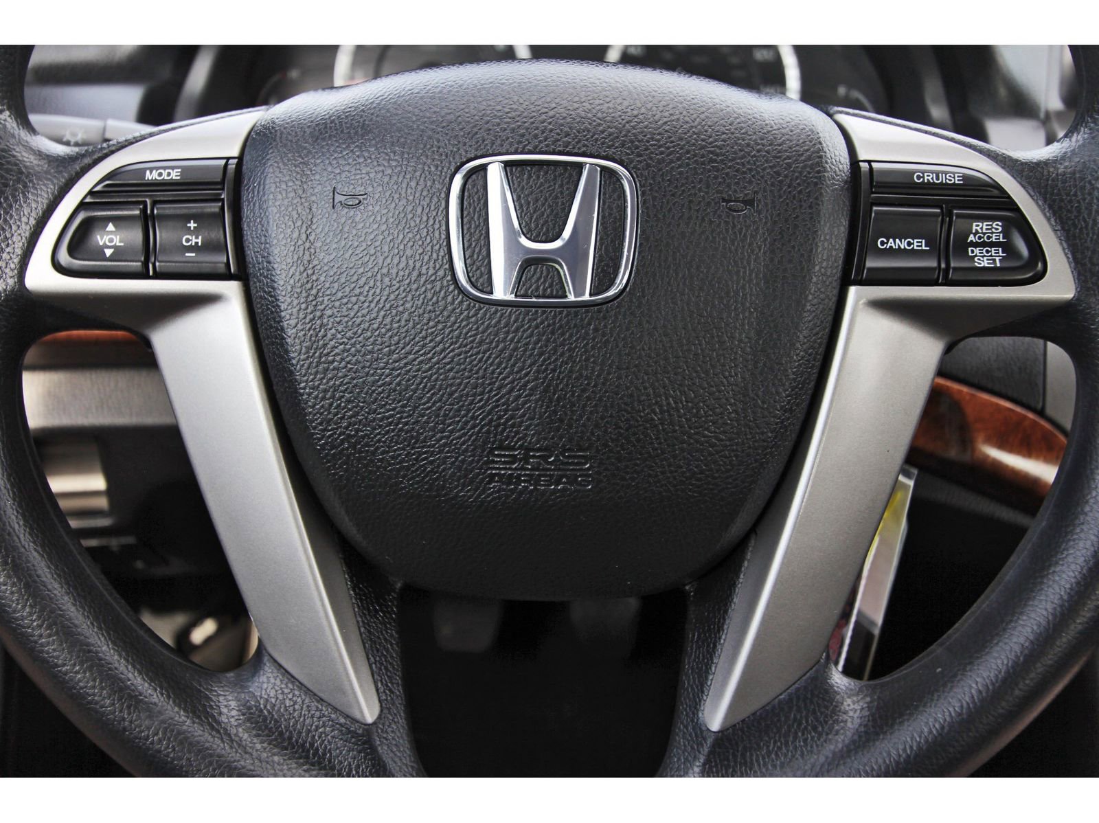Used 2011 Honda Accord EX image 17