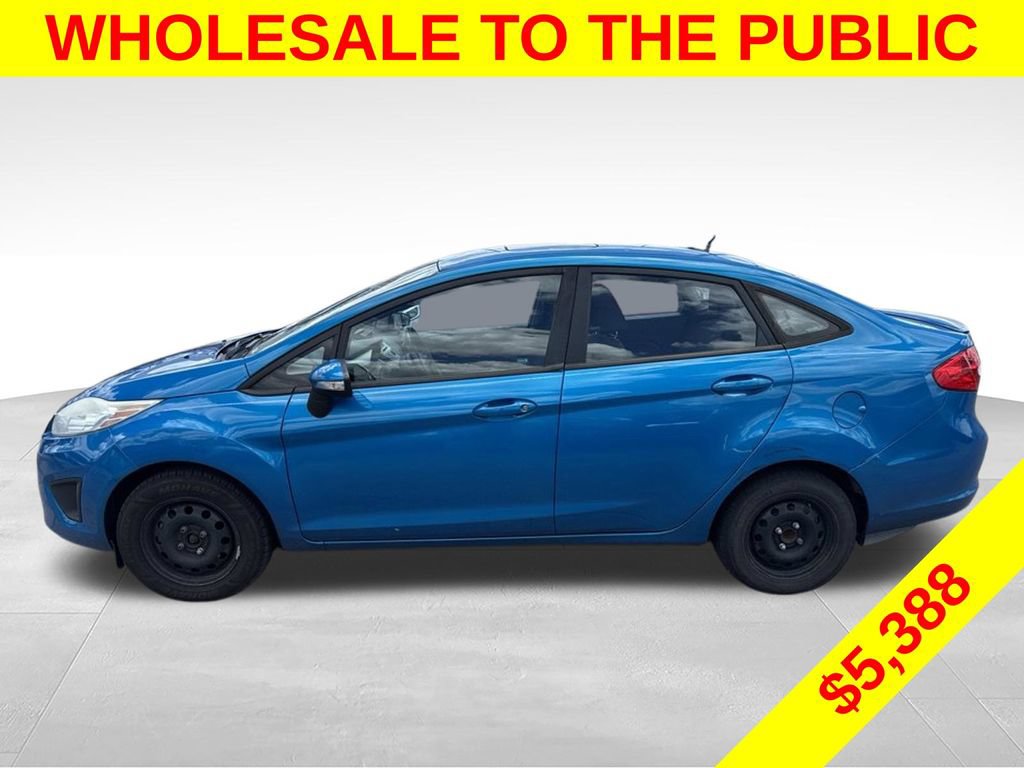 Used 2013 Ford Fiesta SE FWD image 4