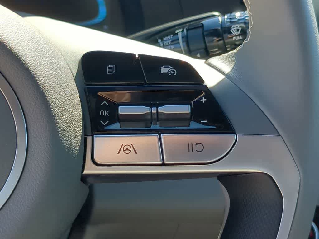 New 2026 Hyundai Elantra Sport FWD image 25