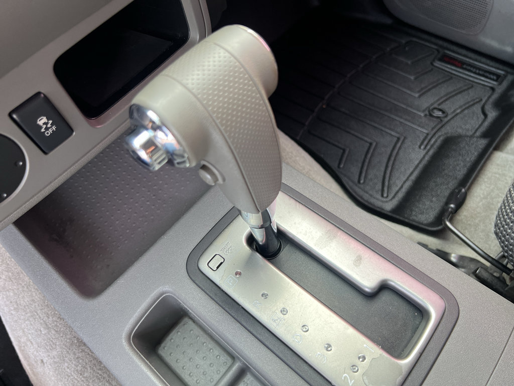 Used 2012 Nissan Frontier SV w/ Sport Appearance Pkg RWD image 19
