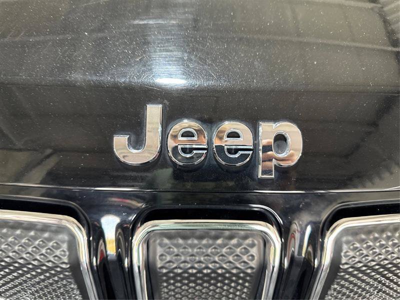 Used 2022 Jeep Compass Limited AWD/4WD image 23