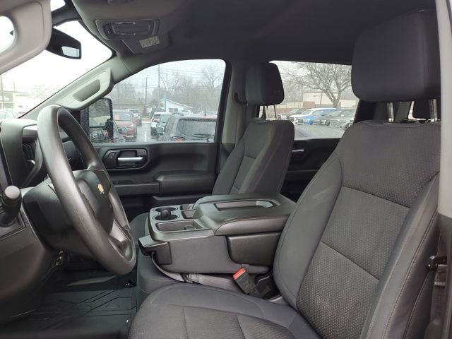 Used 2020 Chevrolet Silverado 2500 Custom w/ Custom Value Package image 7
