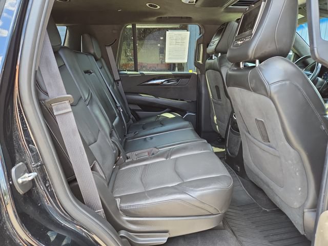 Used 2018 Cadillac Escalade Platinum AWD/4WD image 41