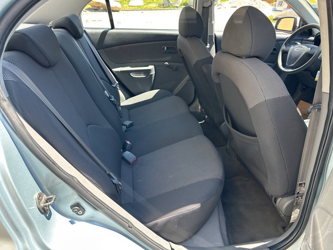 Used 2007 Kia Rio LX FWD image 11