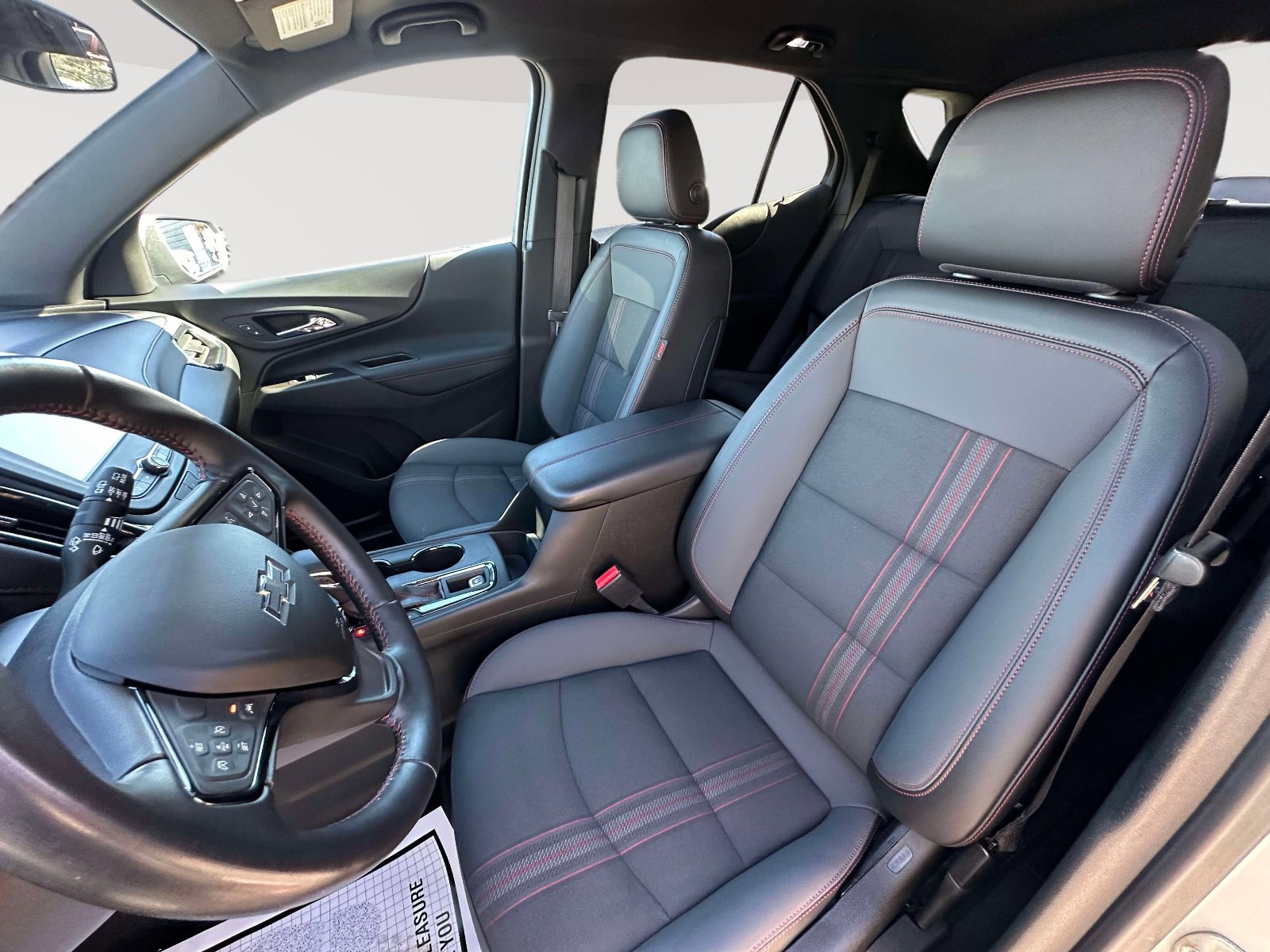 Used 2022 Chevrolet Equinox RS image 23