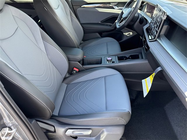 New 2026 Volkswagen Tiguan SE R-Line image 19