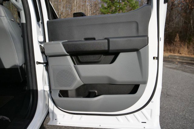 Used 2023 Ford F450 XLT w/ XLT Value Package image 34