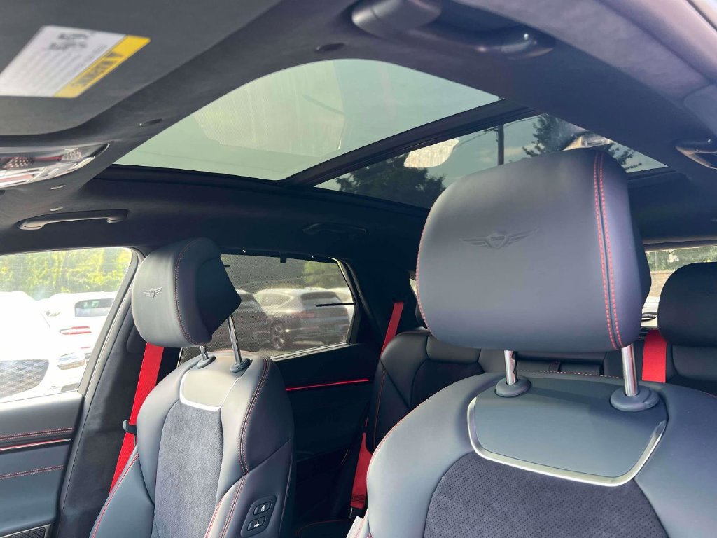 New 2027 Genesis GV70 3.5T Prestige AWD/4WD image 10