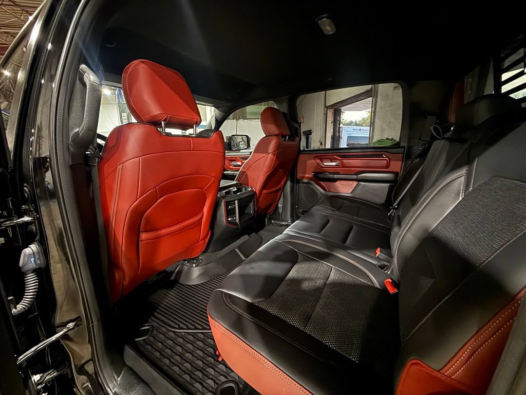 Used 2019 RAM 1500 Rebel AWD/4WD image 32