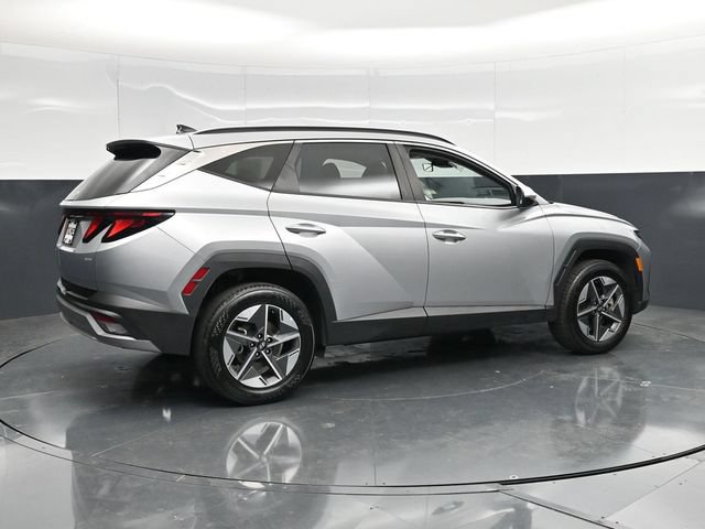 Used 2025 Hyundai Tucson SEL AWD/4WD image 2