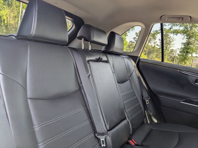 Used 2022 Toyota RAV4 Limited w/ Limited Grade Weather Package FWD image 31