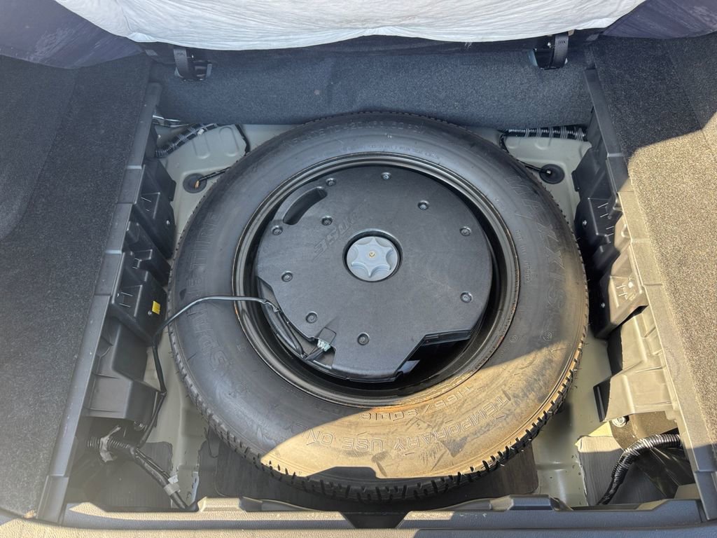 Used 2021 Nissan Murano SL w/ SL Moonroof Package image 16