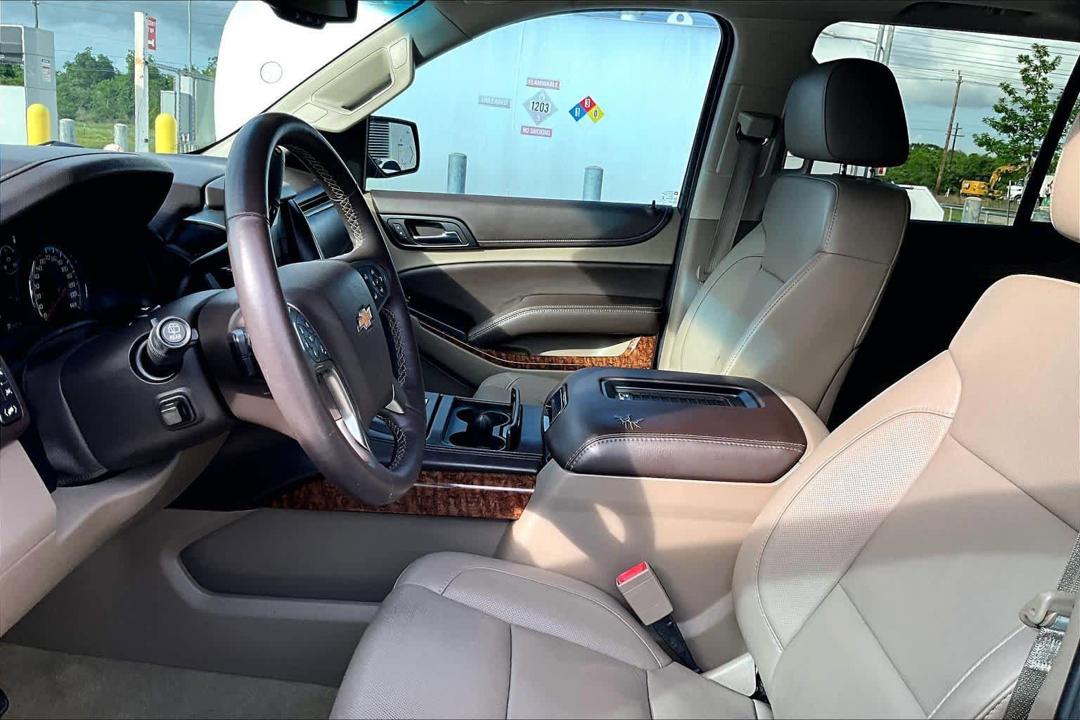 Used 2016 Chevrolet Tahoe LTZ RWD image 8