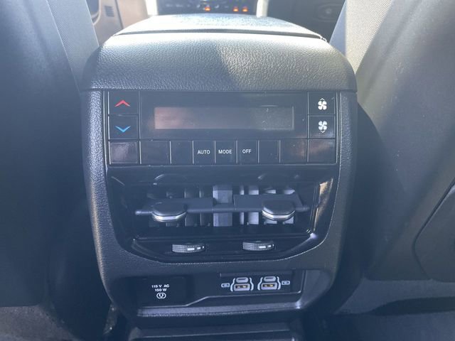 Used 2021 Jeep Grand Cherokee L Laredo image 20