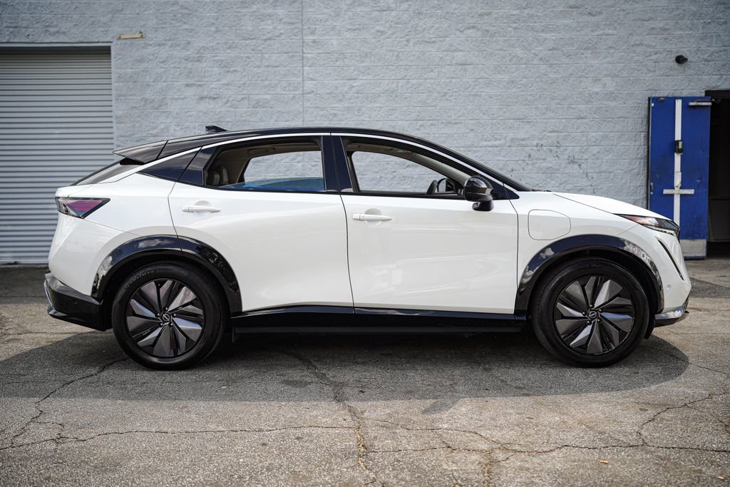 Used 2023 Nissan Ariya FWD image 17