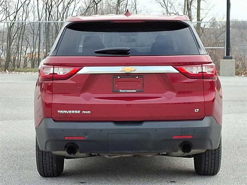 Used 2018 Chevrolet Traverse LT image 8