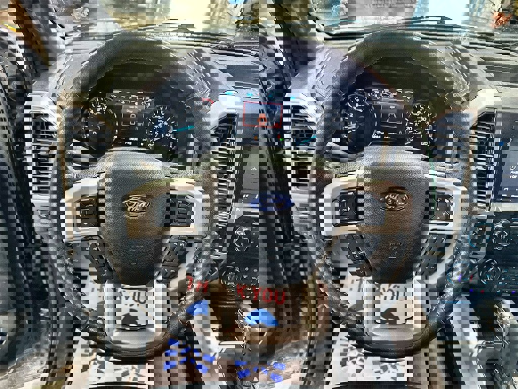 Used 2019 Ford F150 Lariat image 17