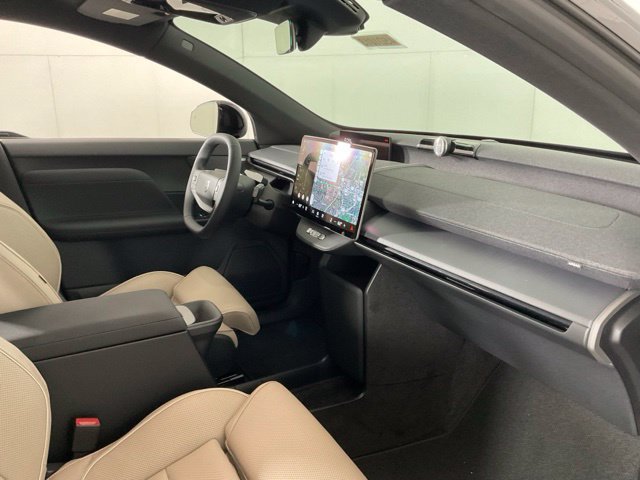 New 2027 Volvo EX60 Ultra AWD/4WD image 29