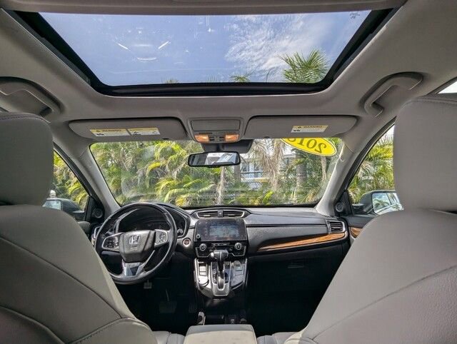 Used 2018 Honda CR-V Touring image 16