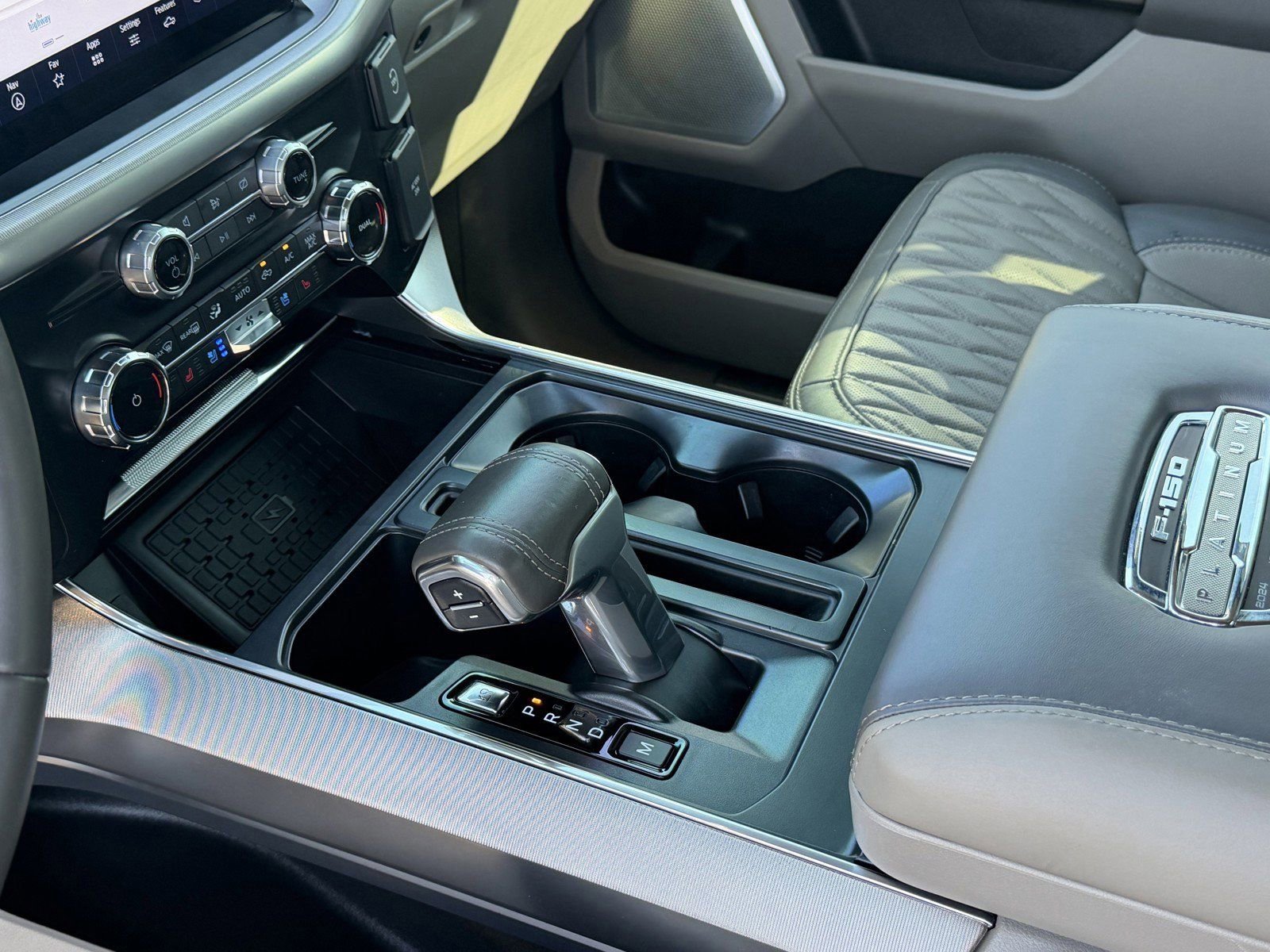 Used 2024 Ford F150 Platinum w/ Equipment Group 703A Plus image 20