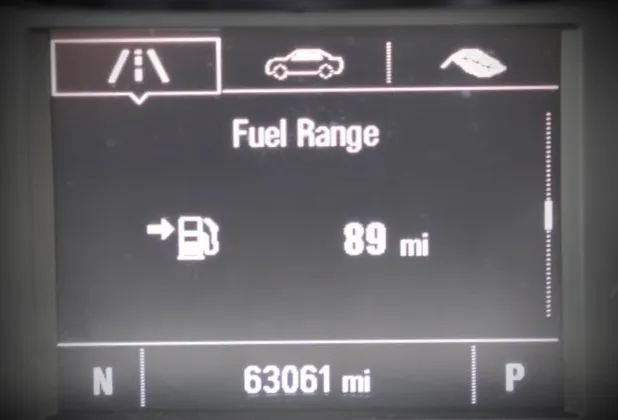 Used 2018 Chevrolet Cruze LS FWD image 11