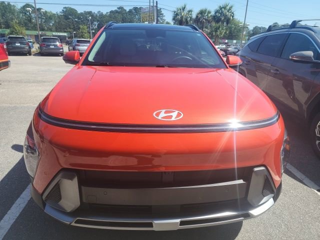 Used 2024 Hyundai Kona Limited image 2