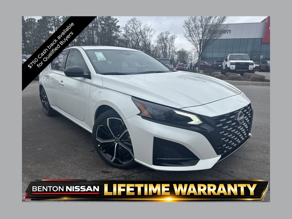 New 2026 Nissan Altima 2.5 SR