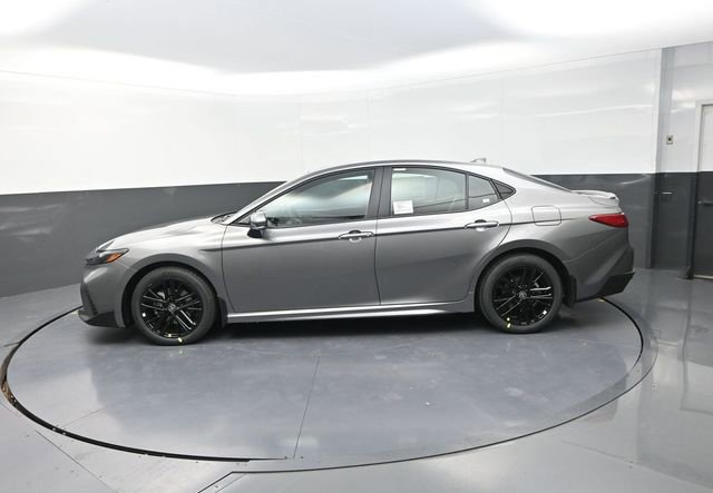 New 2026 Toyota Camry SE w/ Convenience Package FWD image 4