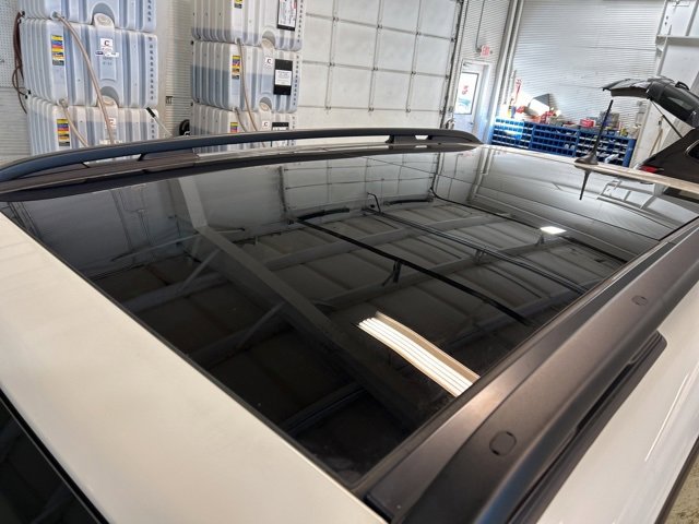 Used 2023 Jeep Renegade Latitude w/ Sun/Sound Group image 23