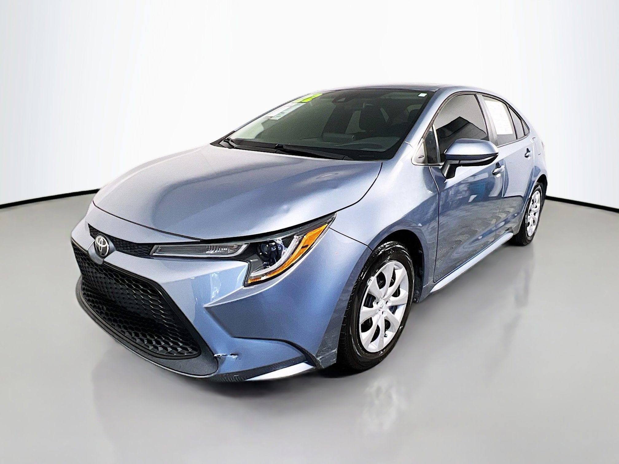 Used 2022 Toyota Corolla LE image 10