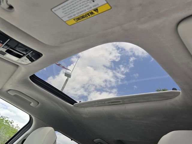 Used 2025 Hyundai Santa Fe Calligraphy FWD image 17