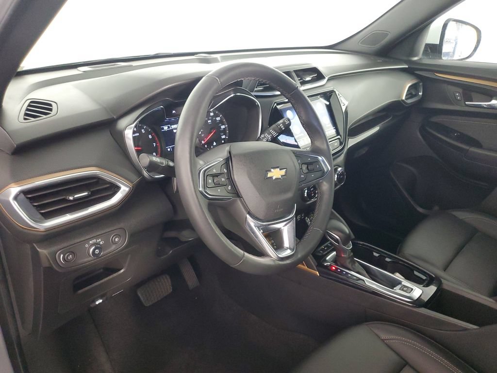 Used 2023 Chevrolet TrailBlazer ACTIV w/ Convenience Package FWD image 11