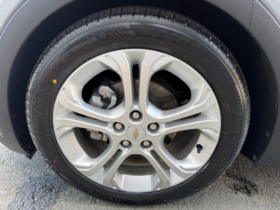 Used 2021 Chevrolet Bolt LT image 47