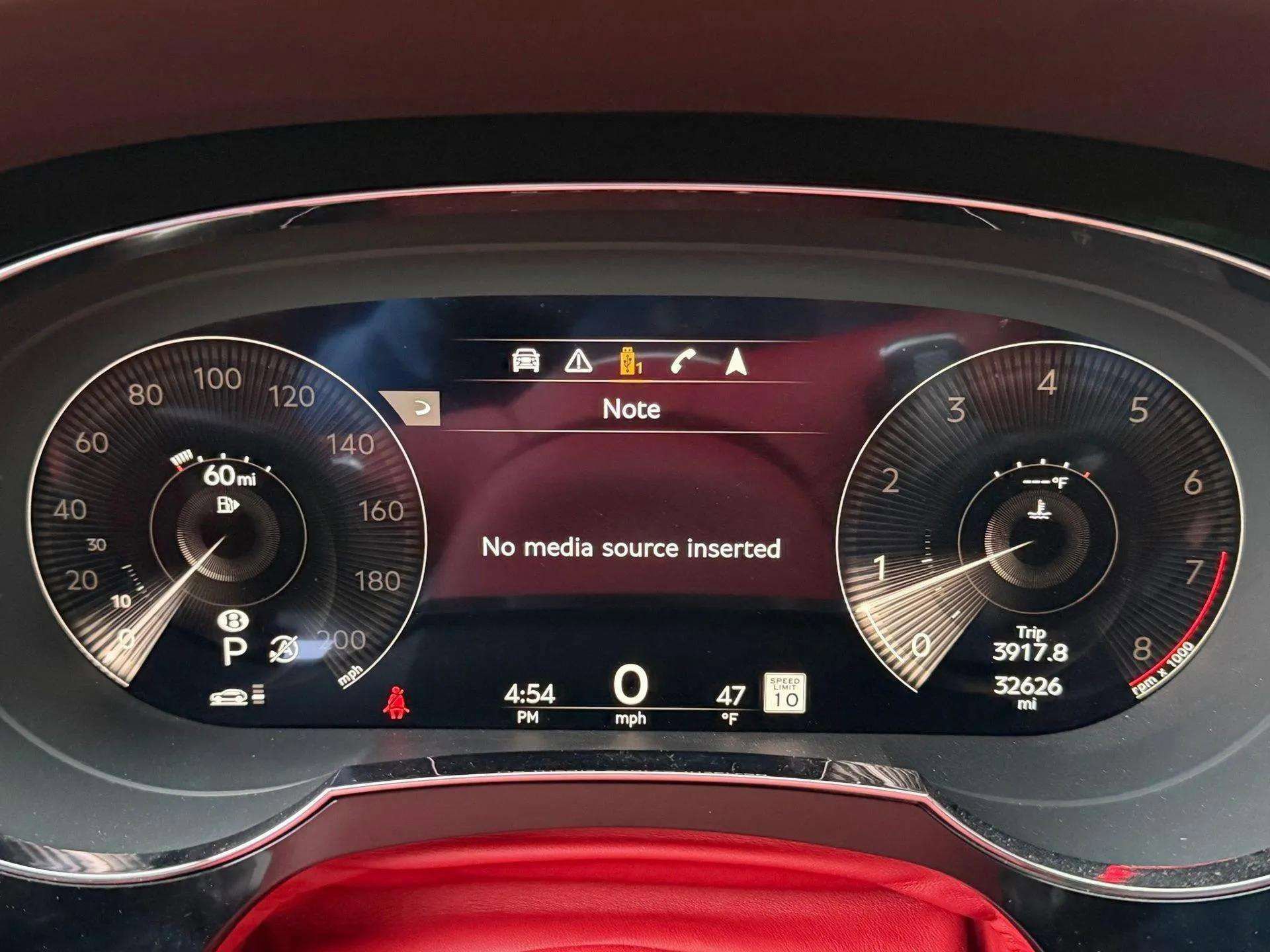 Certified 2022 Bentley Bentayga image 15