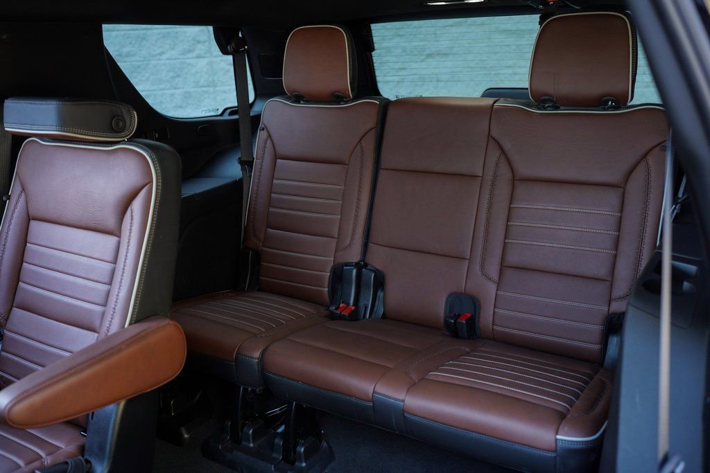 Used 2024 GMC Yukon Denali Ultimate image 25