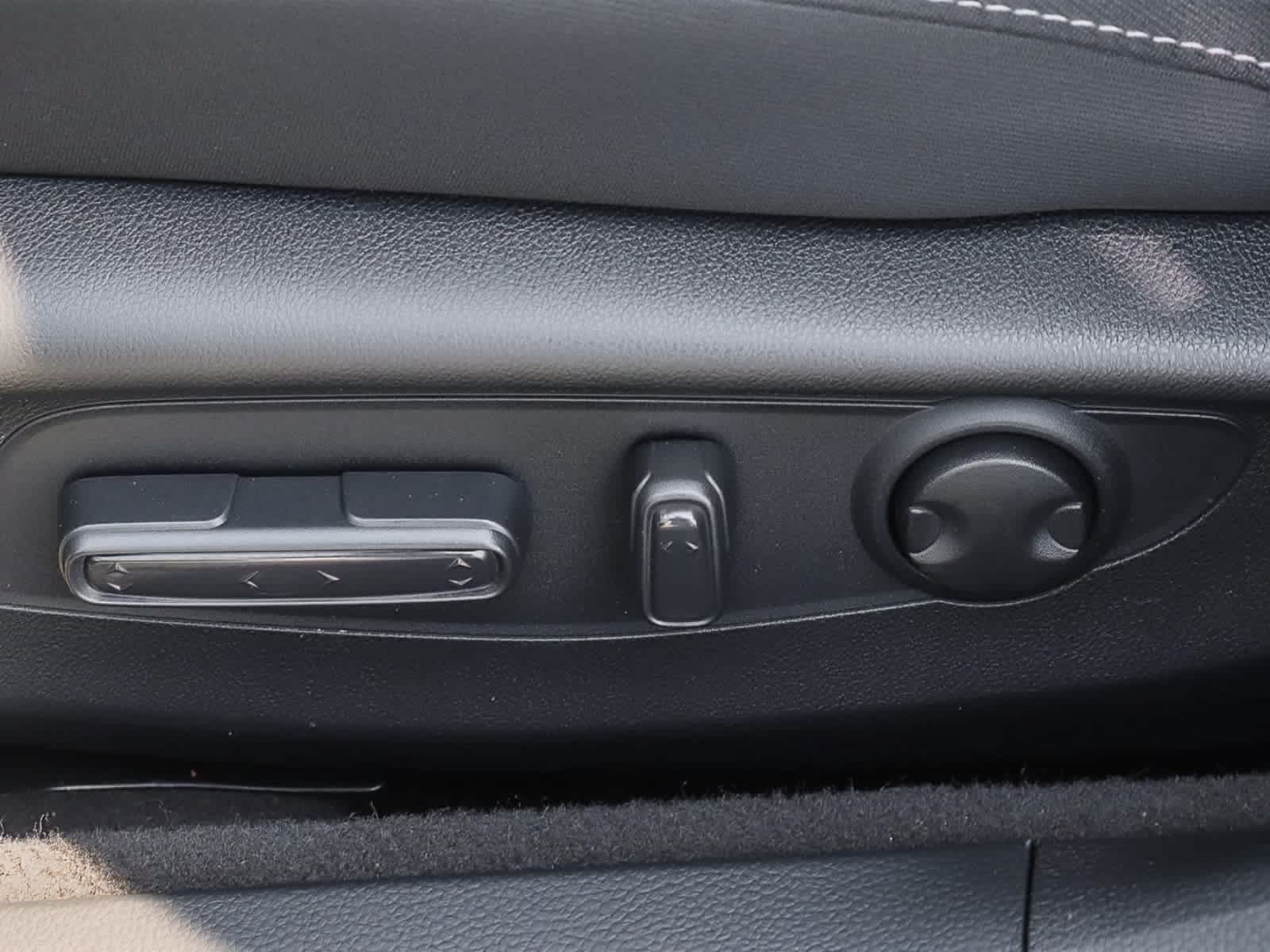 Used 2023 Honda Accord EX image 30